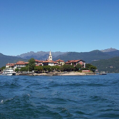 Sorpresi a fare sesso sull’Isola dei Pescatori: 10 mila euro multa a una coppia della provincia di Alessandria