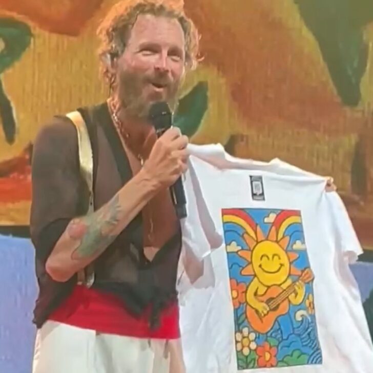 Jovanotti ha “Ovada addosso”: per lui magliette da una ditta ovadese