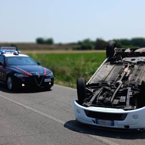Incidente a Oviglio: auto rbaltata