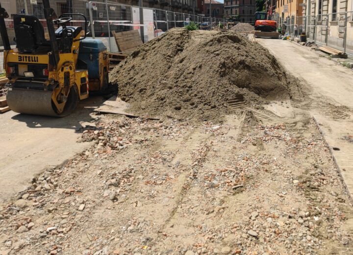Lavori teleriscaldamento: da lunedì al 2 settembre chiuso un tratto di corso La Marmora e di via Marsala