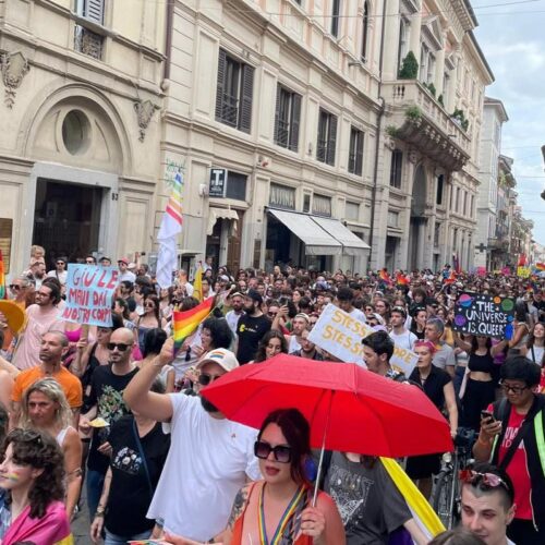 Pavia Pride, 1500 al corteo. Il sindaco Lissia “Una città più giusta e inclusiva è possibile”
