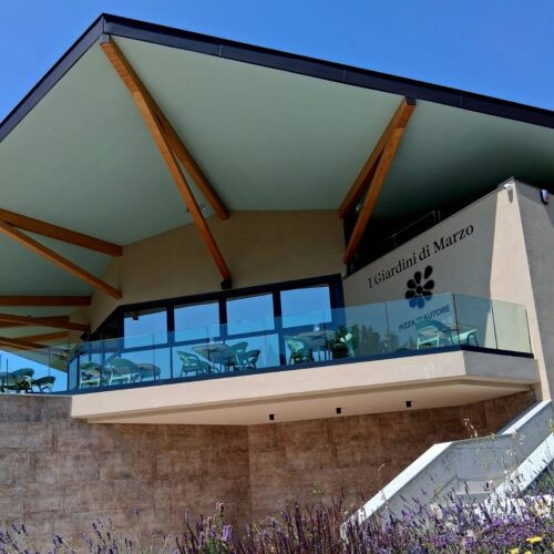 I Giardini di Marzo: a Valle San Bartolomeo la pizzeria gourmet che unisce alta cucina e design