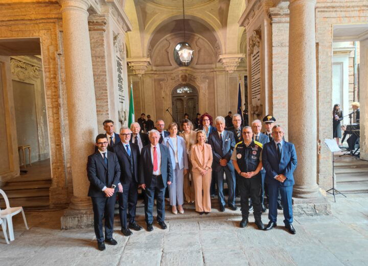 2 giugno: a quindici cittadini meritevoli le Onorificenze dell’Ordine al Merito della Repubblica