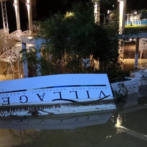 Village allagato “per la seconda volta in 3 mesi”: “Impossibile proseguire l’attività così”