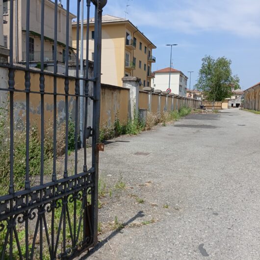 “Degrado alla stazione, sindaco solleciti riqualificazione e bonifica”: a Casale la minoranza alza la voce