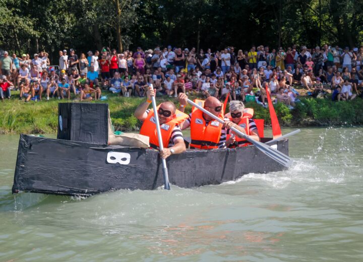 Torna il Carnevale acquatico di Casale. Sul Po le barche di cartone di “Galleggia non galleggia”