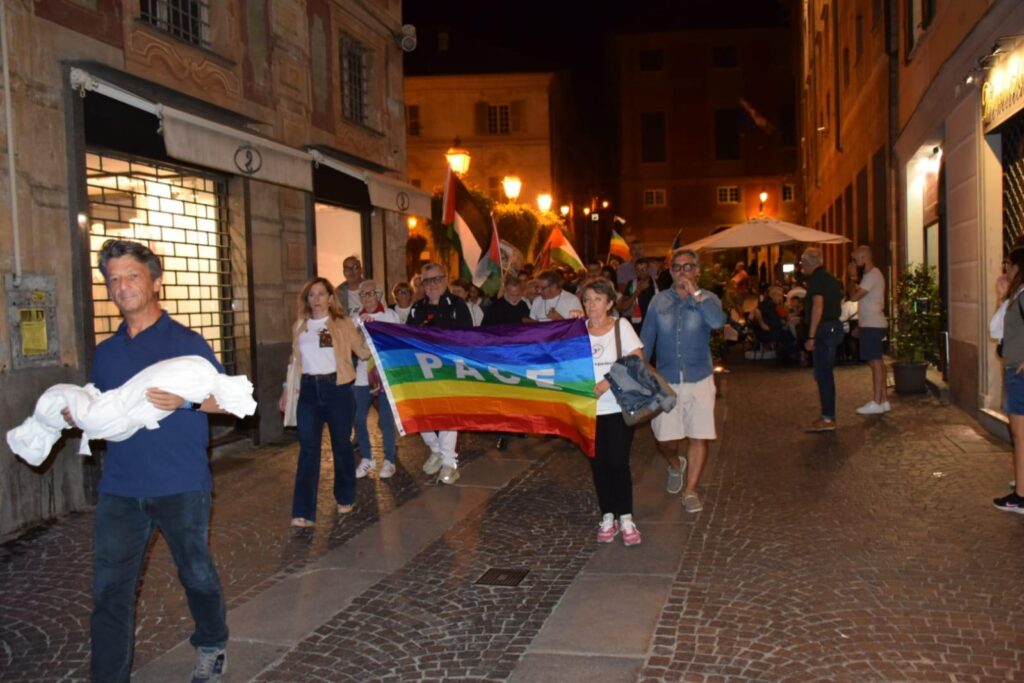 Corteo cessate fuoco novi 27 luglio 2025