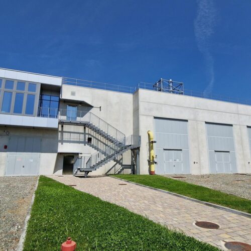 “Una sera in Centrale”: martedì 8 spettacolo, musica e comicità
