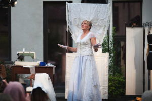 Dal 18 al 20 luglio “Teatro e colline – alfieri nel Borgo Unesco” a Calamandrana