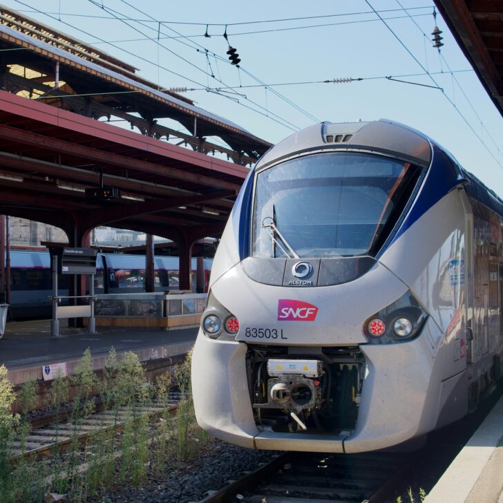 Maltempo: treni per Parigi da Milano e Torino cancellati per “diversi giorni”