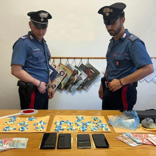 Oltre due etti di cocaina sequestrati al quartiere Cristo: fermato un giro d’affari da 25 mila euro