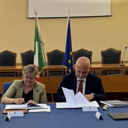 Banche più sicure: firmato in Prefettura a Pavia il nuovo protocollo contro furti e attacchi informatici