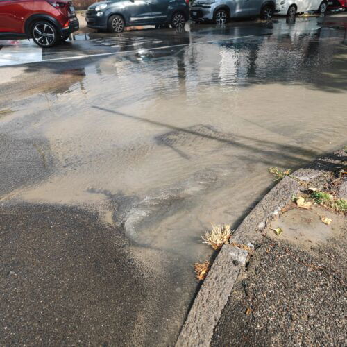 Guasto alla conduttura idrica tra spalto Marengo e via Di Vittorio: anche l’Ospedale Infantile senza acqua