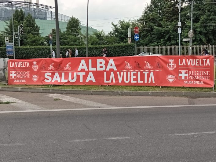Altro giorno di festa in Piemonte con la Vuelta: a Limone vince Vingegaard