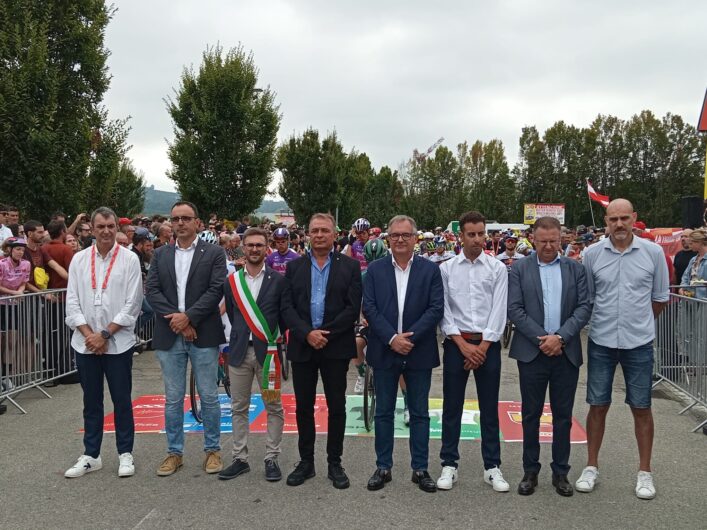 Altro giorno di festa in Piemonte con la Vuelta: a Limone vince Vingegaard