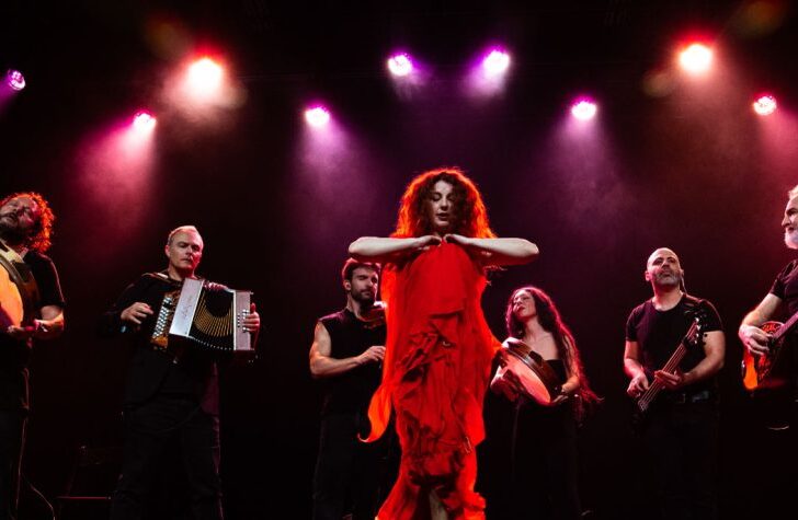 Il Canzoniere Grecanico Salentino festeggia a Milano i 50 anni di carriera