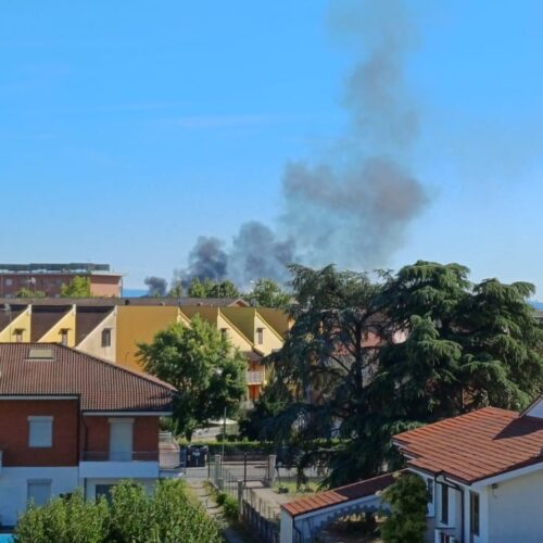 Incendio sterpaglie al Cristo: sul posto i Vigili del Fuoco