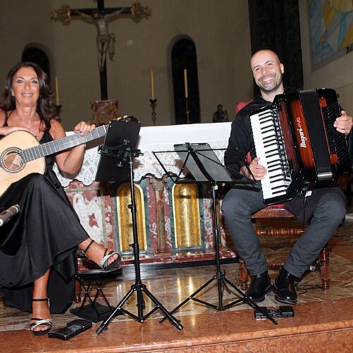 Grande successo a Litta Parodi per il concerto il duo Centola-Disabato
