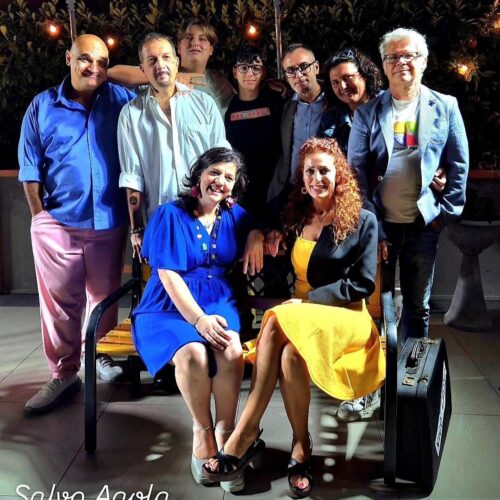 Grande successo per la prima serata di teatro all’aperto alla Soms del quartiere Cristo