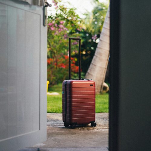 Dove sognano di andare in vacanza i pavesi? Destinazioni, ricordi e oggetti che non mancano mai in valigia