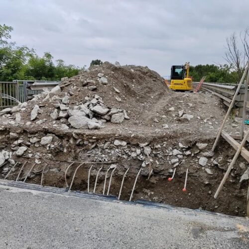 Ponte di Bassignana riaperto entro metà settembre: senso unico alternato fino a fine ottobre
