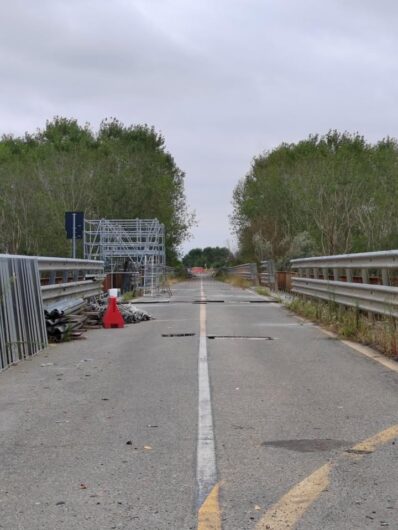 Ponte di Bassignana riaperto entro metà settembre: senso unico alternato fino a fine ottobre