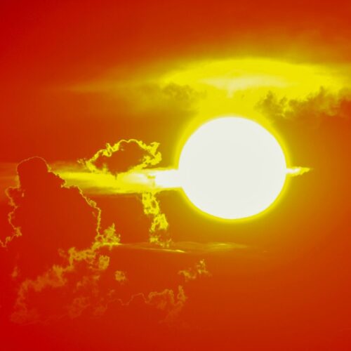 Sempre più caldo: domenica temperature fino a 37 gradi, livello rosso