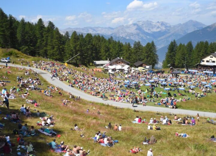 Ferragosto in alta quota: Clara protagonista del concerto a Sauze d’Oulx