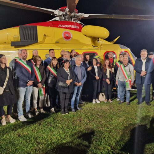 Ovada inaugura la nuova pista per l’elisoccorso: sicurezza e soccorsi più rapidi anche di notte
