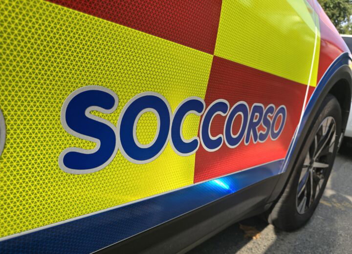 Si getta dal ponte: salvato da Vigili del Fuoco, Carabinieri e 118