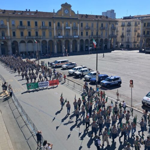 Sfilata degli Alpini ad Alessandria: la magia della parata vista dall’alto