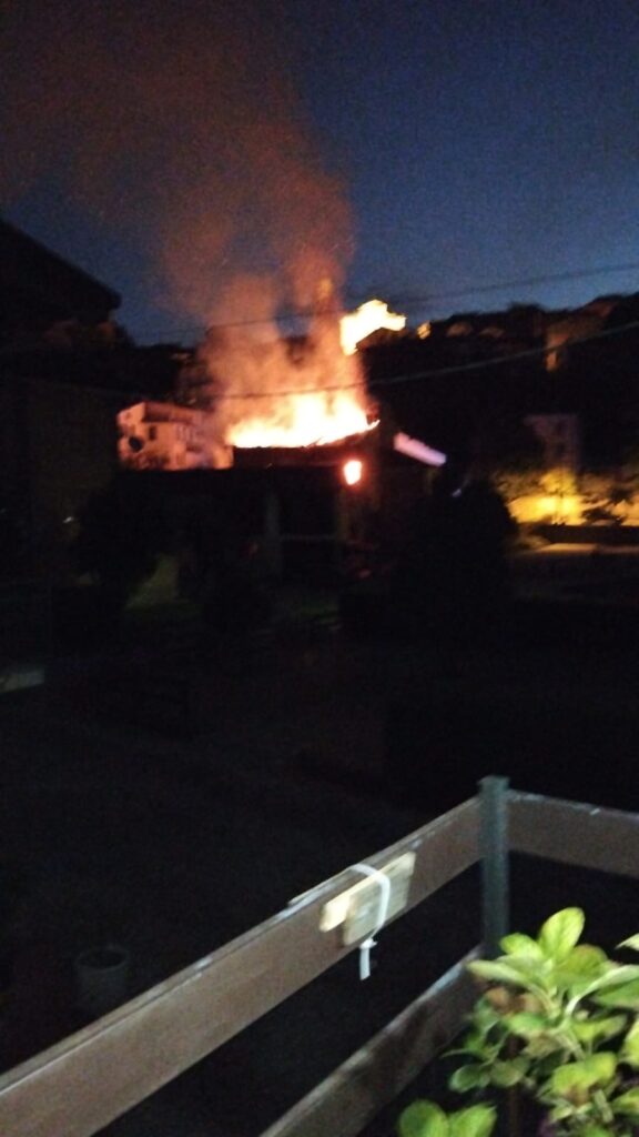 Incendio fienile Castelletto d'Orba