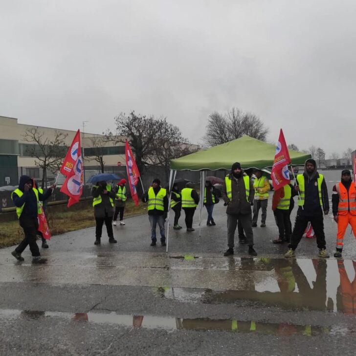 Adl Cobas su trattative lavoratori Colussi: “40 lavoratori internalizzati, stop a scatole cinesi”