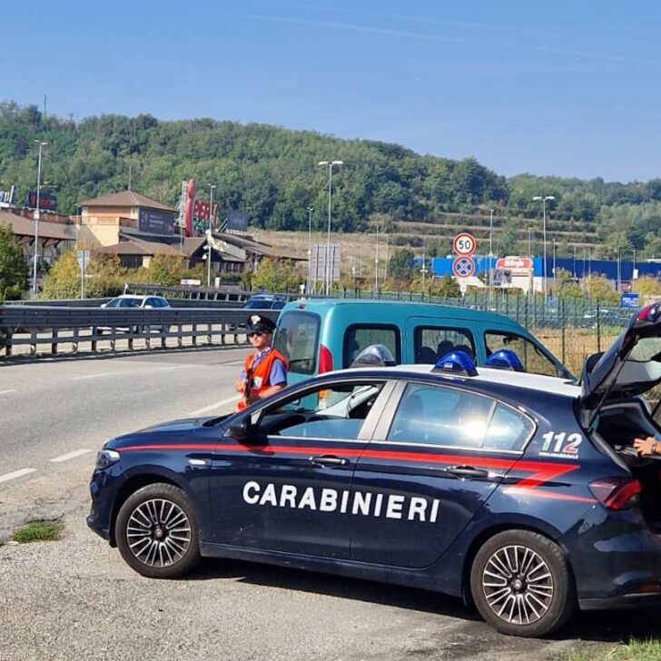 Controlli dei Carabinieri lungo le strade del Novese. Due automobilisti trovati alla guida con patenti false
