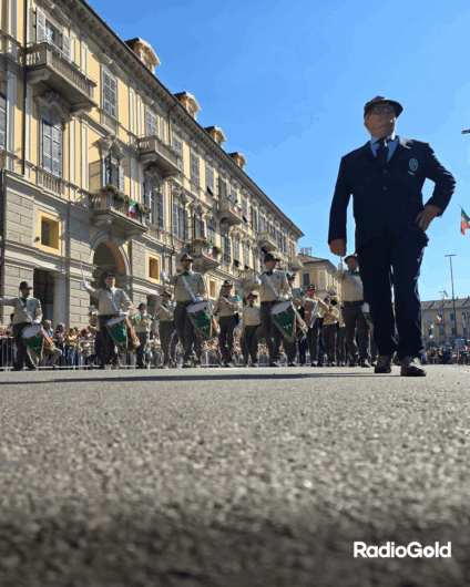Migliaia di Penne Nere ad Alessandria. Le FOTO della sfilata