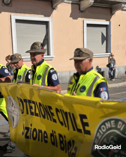 Migliaia di Penne Nere ad Alessandria. Le FOTO della sfilata