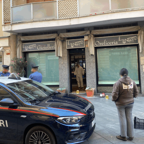 Colpo al “Lingotto” di Valenza in corso Garibaldi