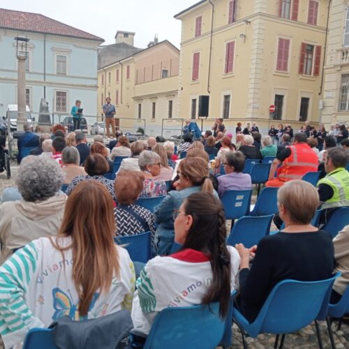 In piazza Duomo il grazie ai tanti volontari alessandrini: “La linfa vitale della città”