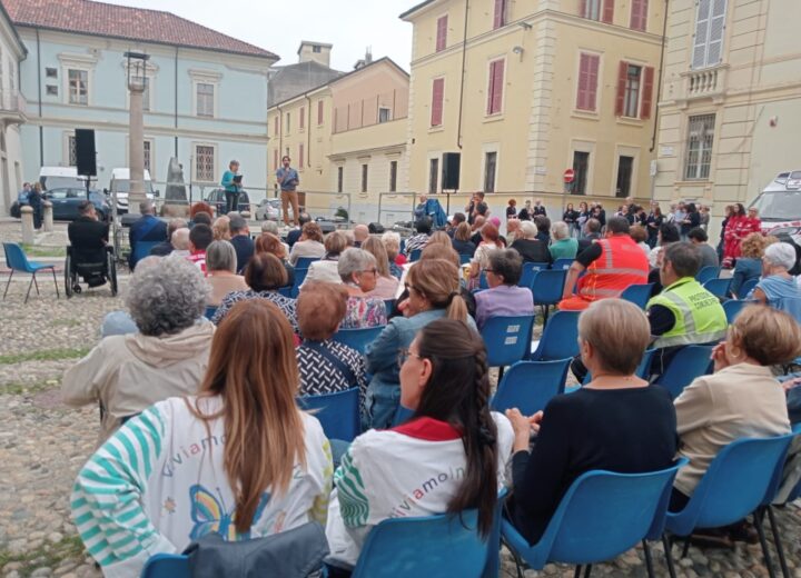 In piazza Duomo il grazie ai tanti volontari alessandrini: “La linfa vitale della città”