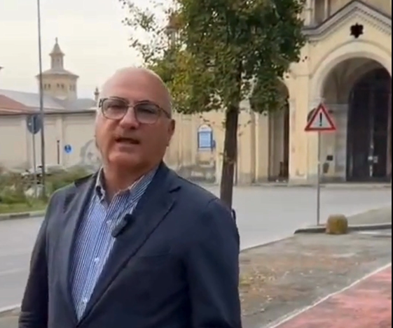 Priano (FdI): “Rubata da una tomba lastra di rame da 100 chili. Incredibile”