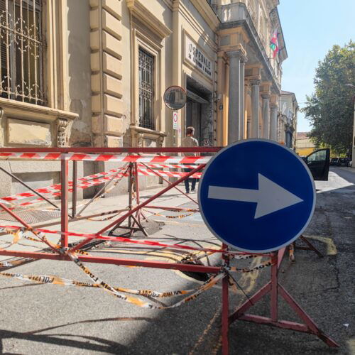 Buco in via Venezia davanti all’Ospedale: strada chiusa da giovedì al 18 settembre per lavori