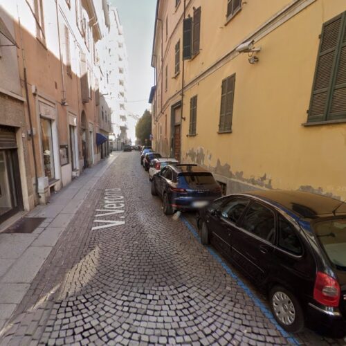 Ad Alessandria nuove zone rosse nel centro da monitorare e confermati i controlli ai giardini della stazione