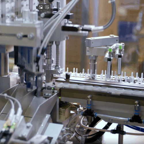 Acquisizione strategica per Guala Closures: accordo per la KWK, specializzata in packaging farmaceutico