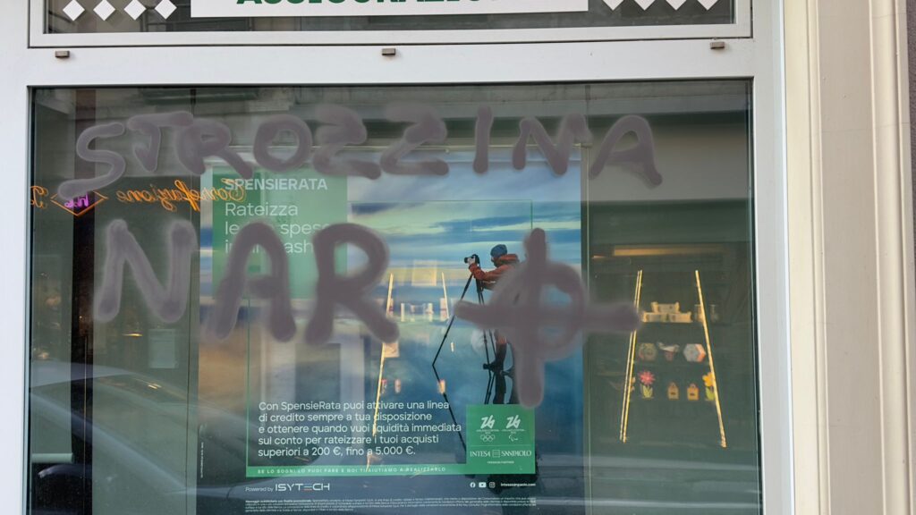 Scritte eversive nar castelunovo scrivia