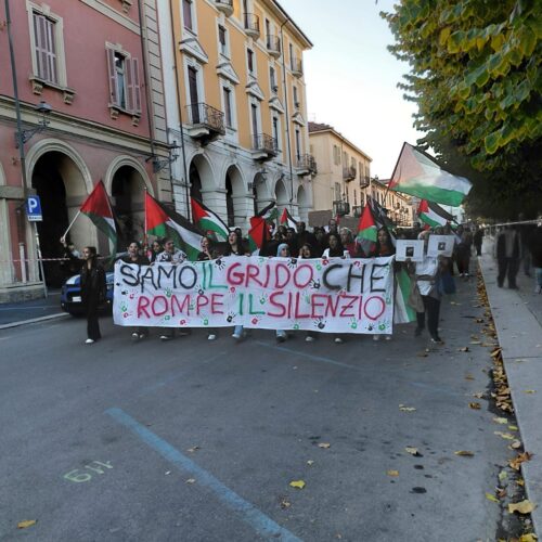 Acqui Terme in piazza per la Palestina: “Siamo il grido che rompe il silenzio”