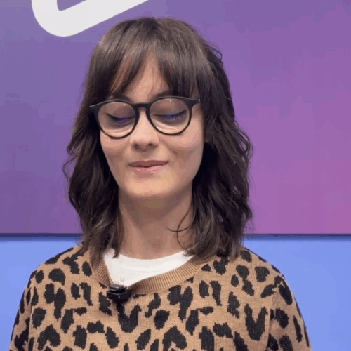Ale Blind, la creator che sfida i pregiudizi sulla disabilità visiva: “Non esistono limiti”
