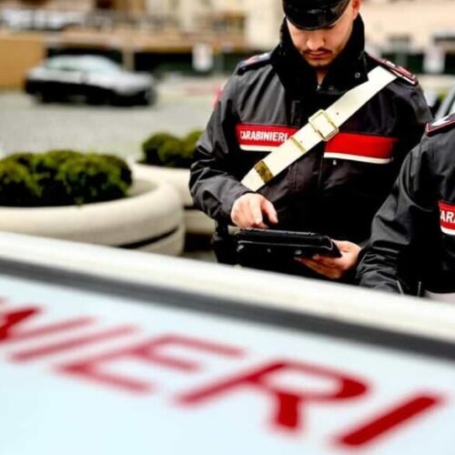 Violenta rissa fuori da una discoteca a Bosco Marengo. Arrestati quattro giovani