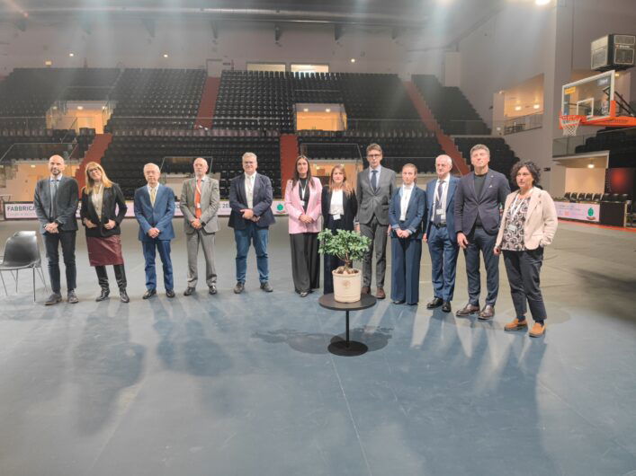 Fabbrica Sostenibile: le aziende green si raccontano. Cittadella dello Sport passa il bonsai a Bulgari Gioielli