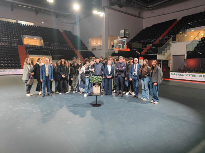 Fabbrica Sostenibile: le aziende green si raccontano. Cittadella dello Sport passa il bonsai a Bulgari Gioielli
