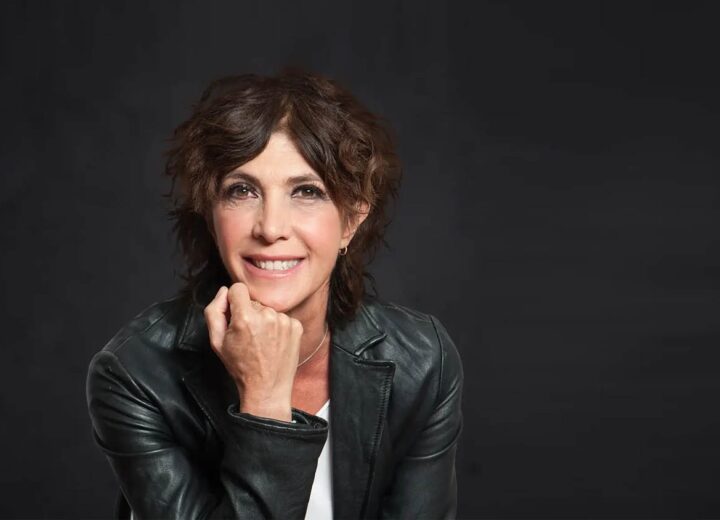 Maria Amelia Monti torna a teatro con “Strappo alla regola”